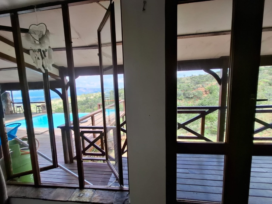 5 Bedroom Property for Sale in Waterkloof East North West